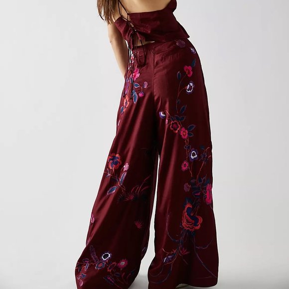 Free People Mimi Embroidered Set in Brandy Road - Picture 4 of 9